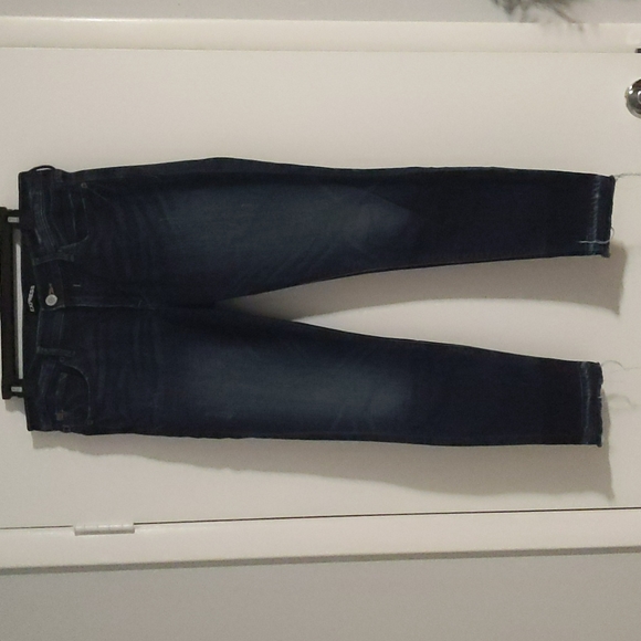 Express Denim - Express lightly distressed ankle legging, mid rise, 6R